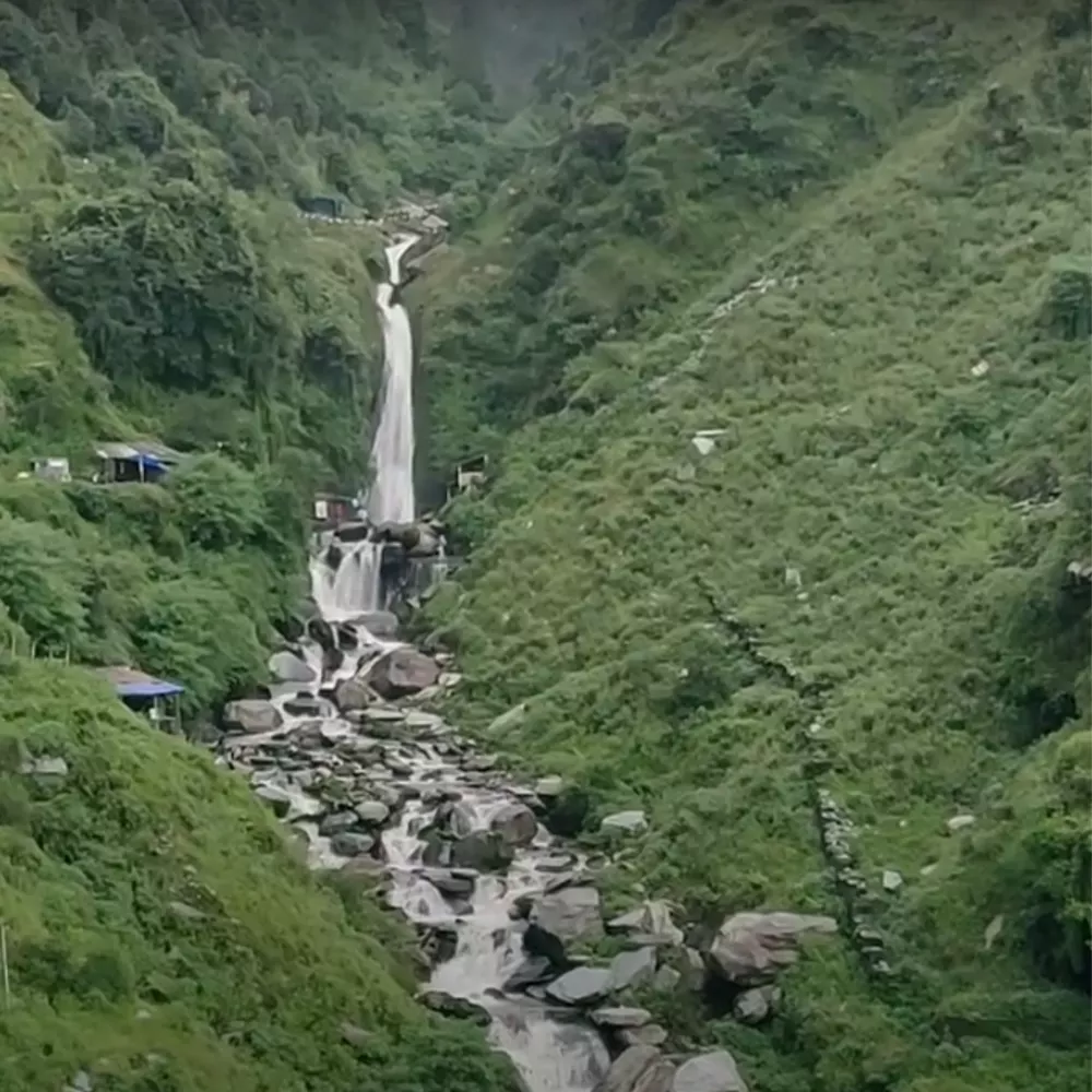 Bhagsu Waterfall