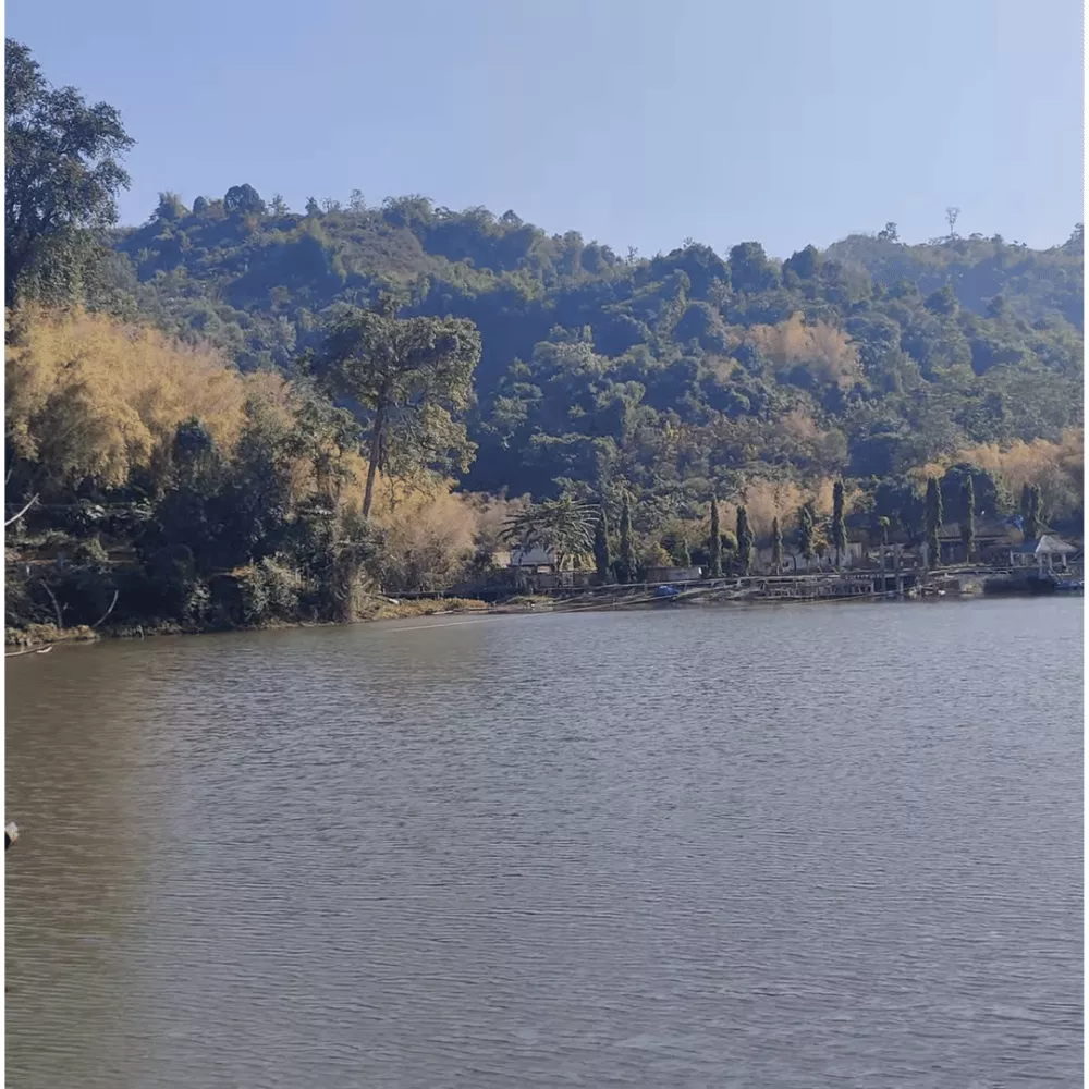 Ganga Lake (Gyakar Sinyi)