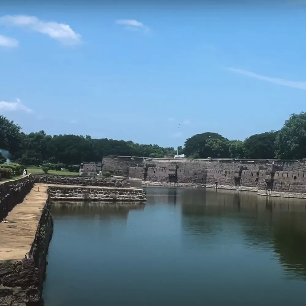 Jalakandeswarar Temple
