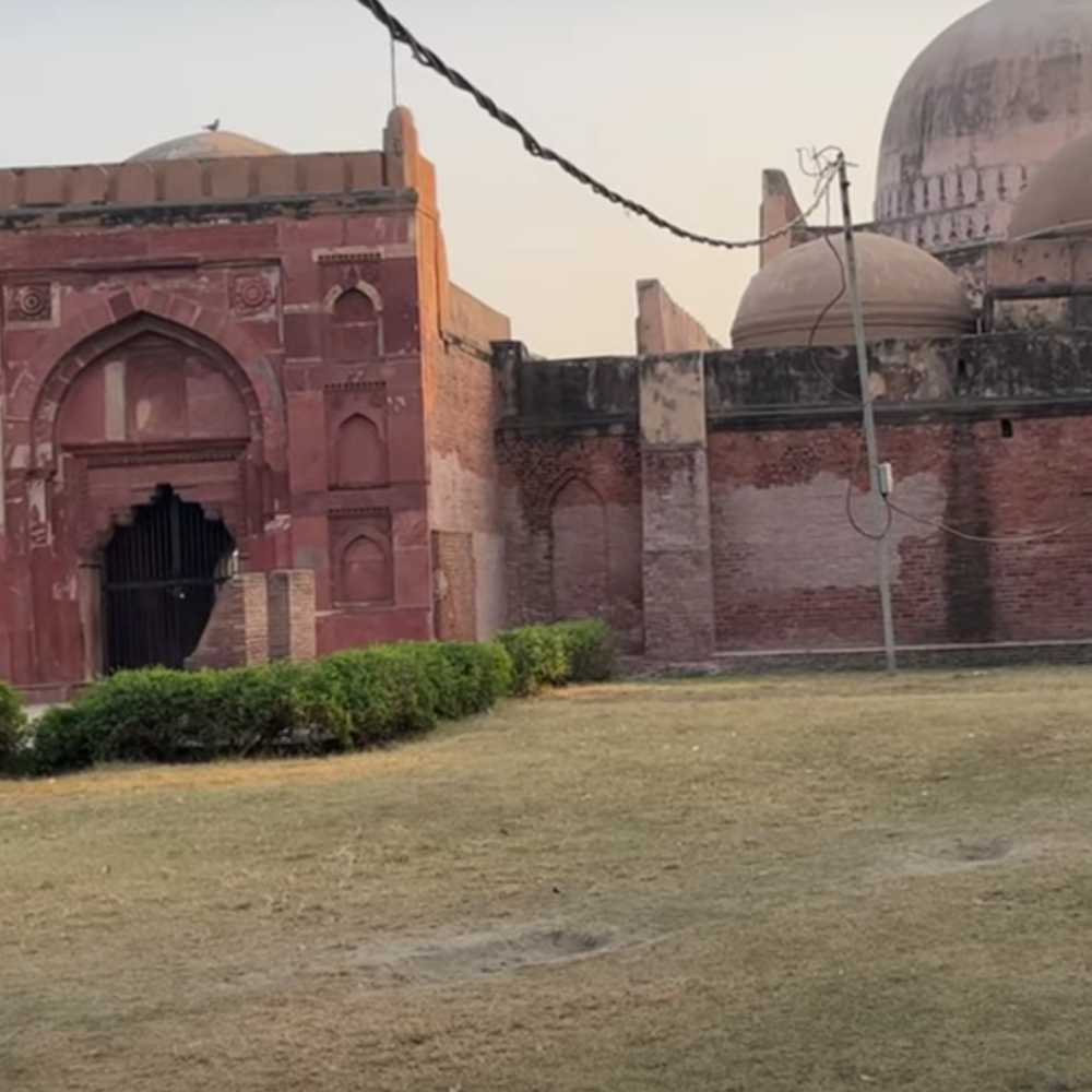 Kabuli Bagh Mosque