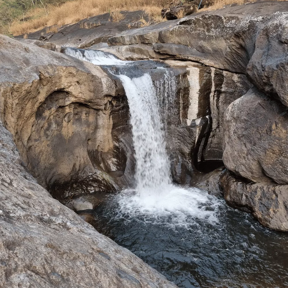 Kozhippara Waterfalls