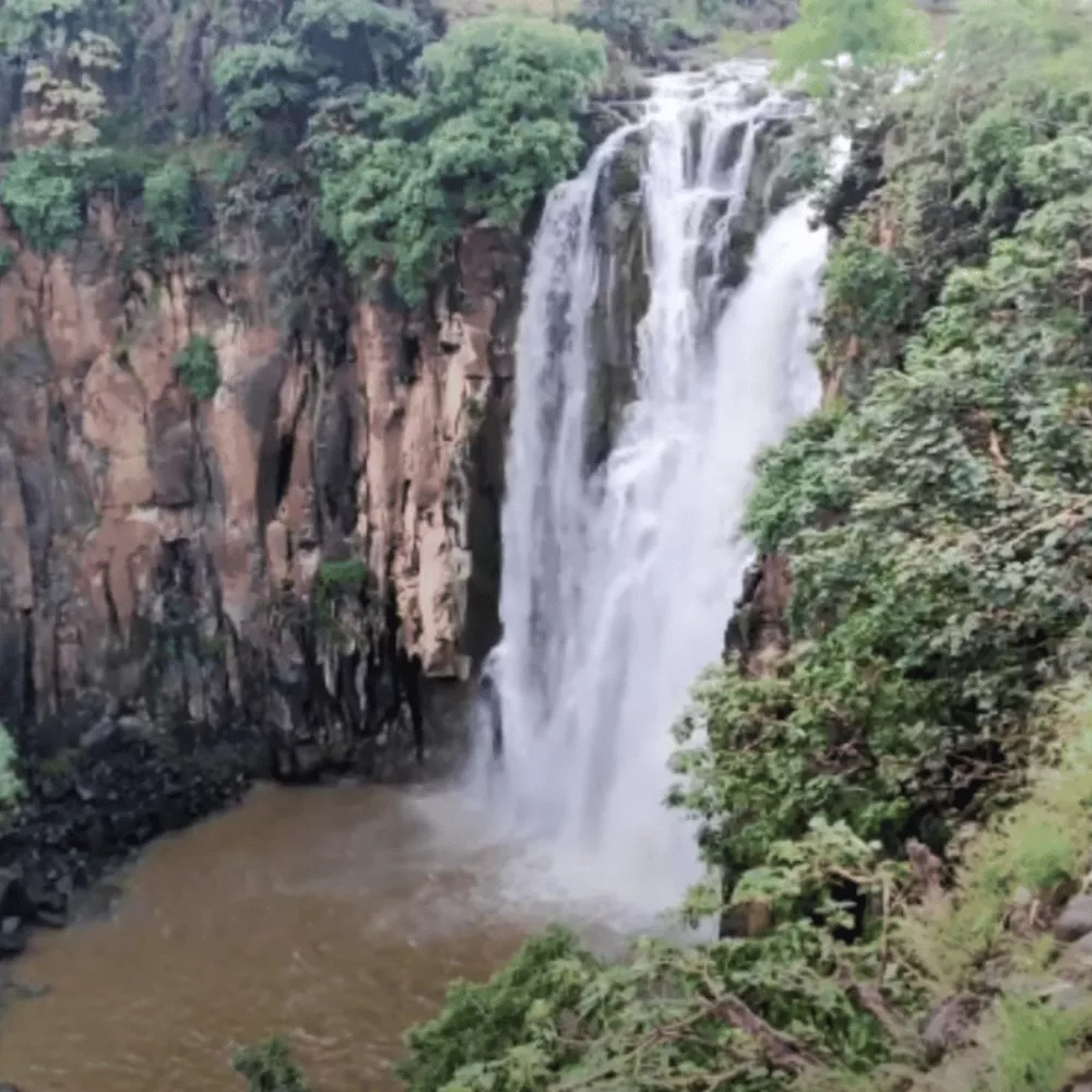 Patalpani Waterfalls