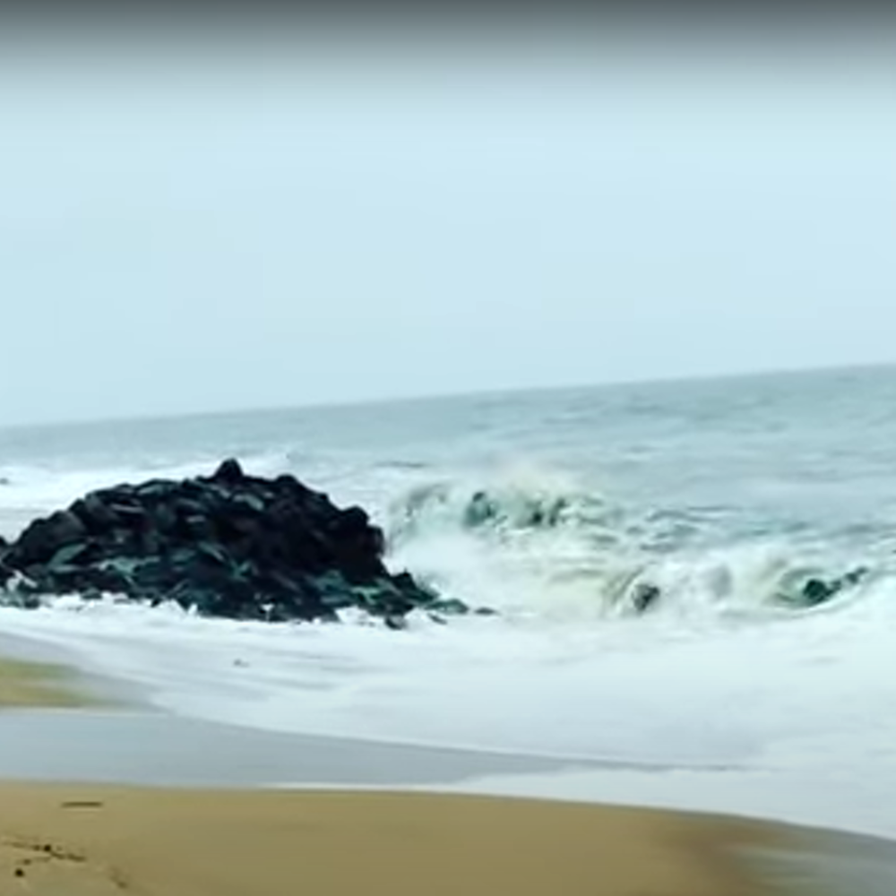 Ponnani Beach