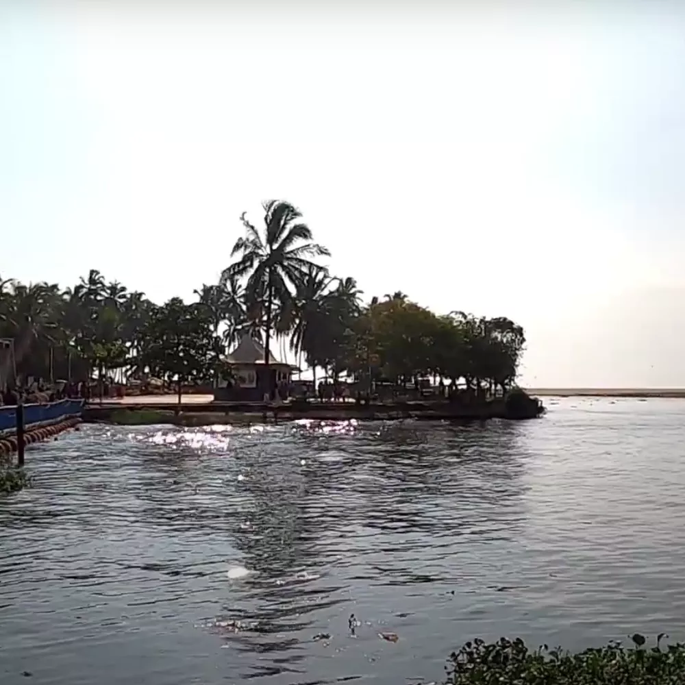 Veli Tourist Village